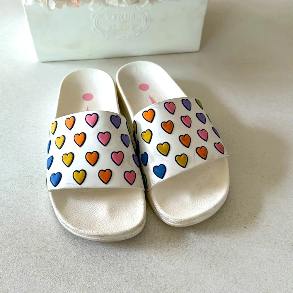 🩷 Roller Rabbit Disco Heart Slides 🩷 - Picture 1 of 4